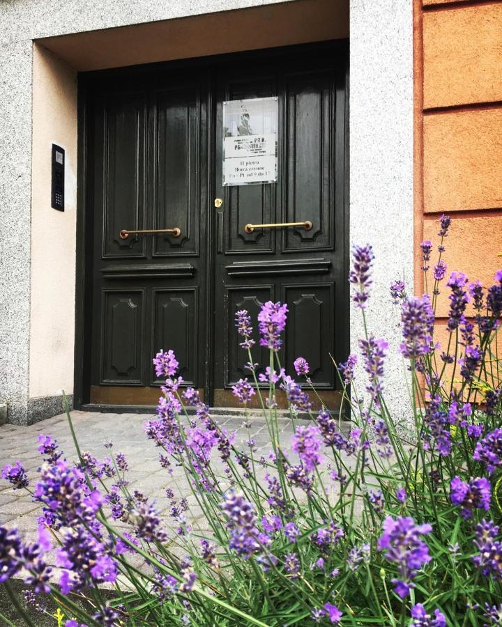 Apartament Plac Moniuszki 11 Kielce Exterior photo